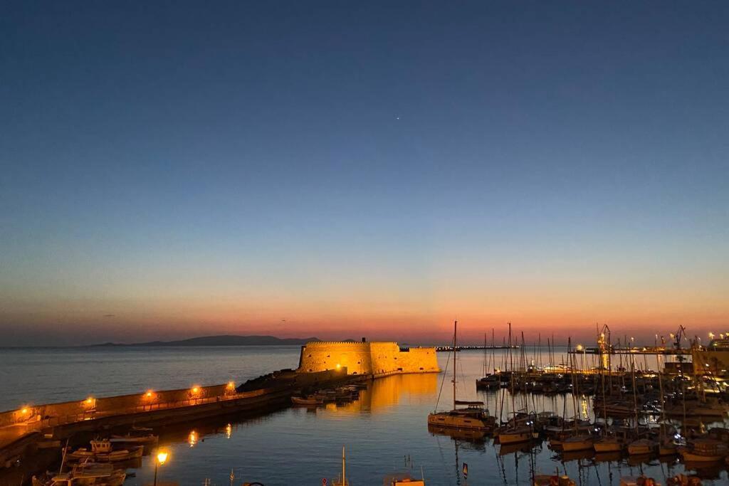 Archipelagos Apt In The Heart Of The City Iráclio Exterior foto
