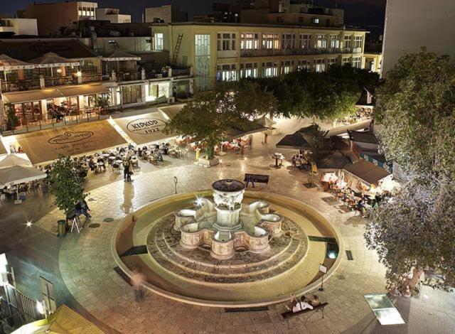 Archipelagos Apt In The Heart Of The City Iráclio Exterior foto